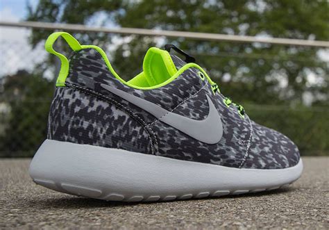 nike roshe run damen sehr günstig|Nike Roshe run women grey.